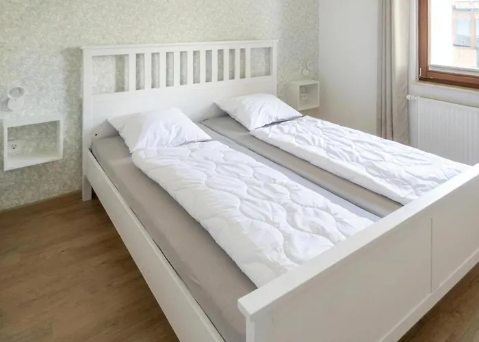 15 In Дом отдыха